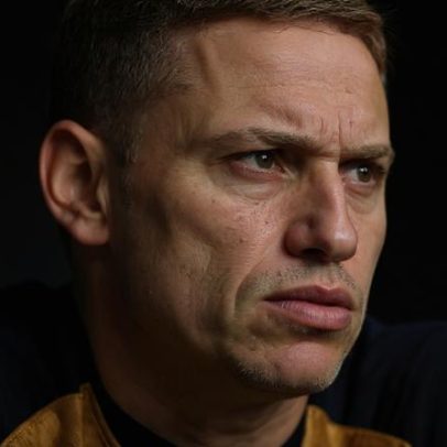 Maik, afastado, recebe propostas e pode deixar o São Paulo