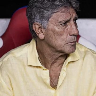 Vasco fica na zona de rebaixamento na pausa para a Copa e Renato insatisfeito com reforços