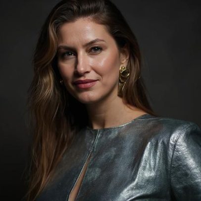 Gisele Bündchen relembra início carreira e diz que ser autêntica garantiu sucesso