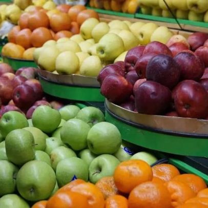 Como escolher frutas e legumes no mercado: dicas úteis