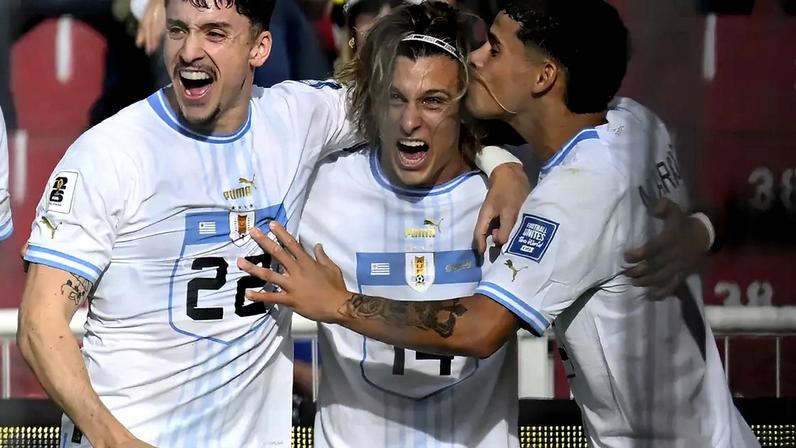 Piquerez e Canobbio atuam no futebol brasileiro e foram convocados para defender o Uruguai