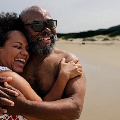 Encontrar parceiro feliz: devemos procurar alguém igual ou diferente?