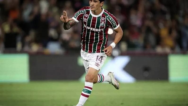 Cano em ação pelo Fluminense –