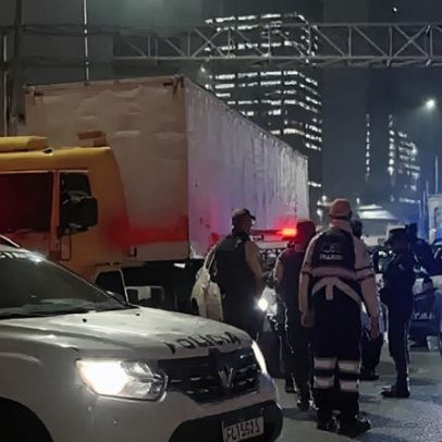 Motorista é morto a facadas após briga de trânsito na Marginal Pinheiros