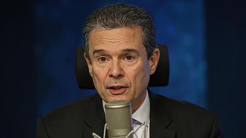 O ministro da Pesca e Aquicultura, André de Paula