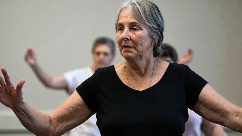 Emma Hsiaowen Chen, pesquisadora da Universidade Concordia, no Canadá: 'Depois dos 60 anos, este é o melhor exercício antiqueda que existe para as mulheres'.