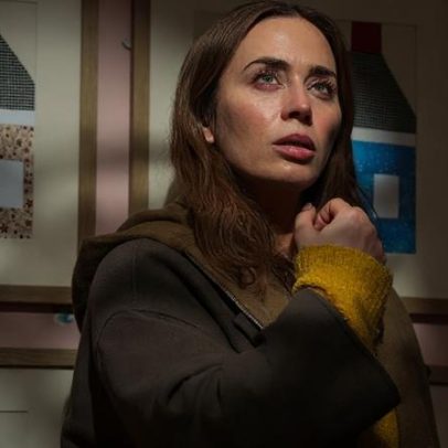 Emily Blunt rejeita IA e usa voz para ruídos alienígenas em filme de Spielberg