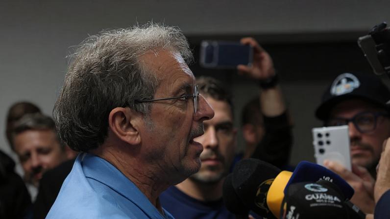 Diretoria intensifica busca por parceiro, enquanto atrasos financeiros aumentam a pressão interna –