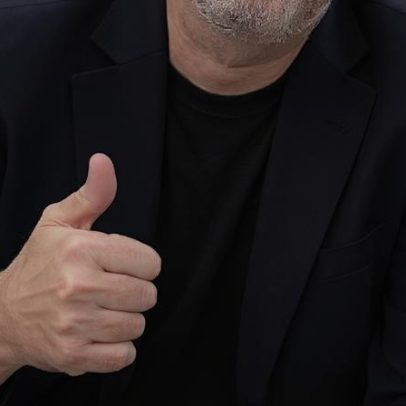Atualização sobre o estado de saúde de Alex Escobar