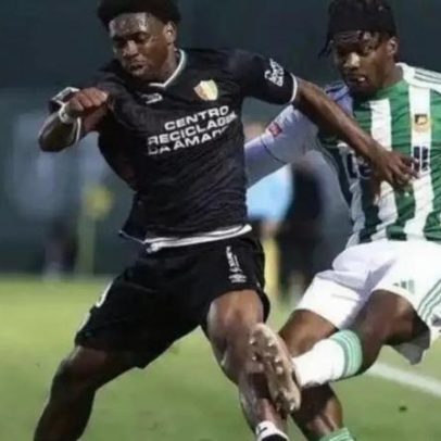 Vasco tem oferta negada por atacante nigeriano, segundo jornal português