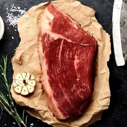 Cor da carne revela qualidade e frescor, conforme especialistas.