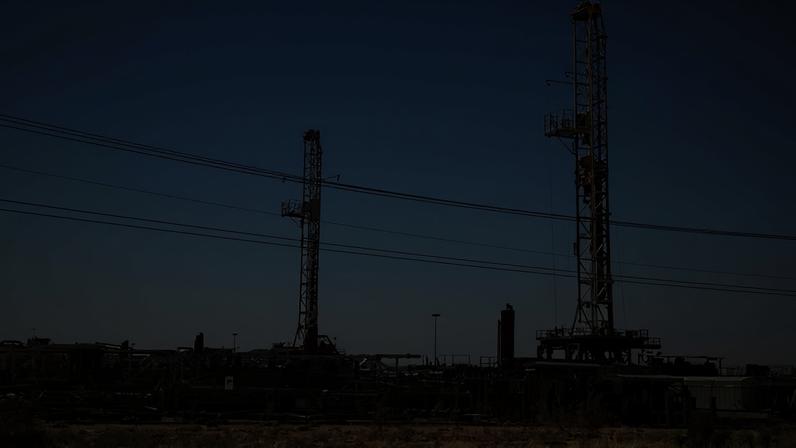 Smaller U.S. oil producers are starting to drill more wells, but big companies like Exxon Mobil and Chevron have said they are not changing their plans as a result of the war with Iran.