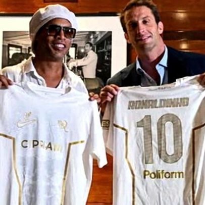 Ronaldinho assina com o Ravenna, time da Série C italiana, aos 46 anos