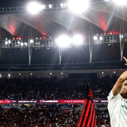 Paulinho, do Palmeiras, é suspenso por comemoração após recurso do STJD