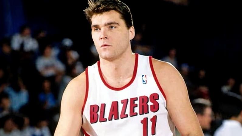 Arvydas Sabonis was a dominant force in Europe before moving to the NBA.