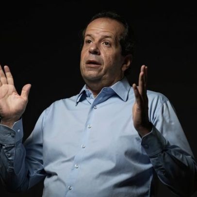 Conta em dólar para exportadores pode aliviar cupom cambial