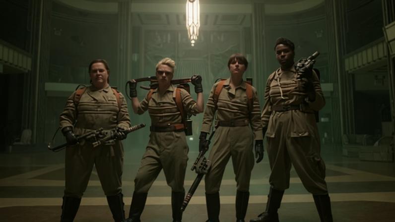 Ghostbusters feminino de Feig, antes criticado, impressiona após uma década