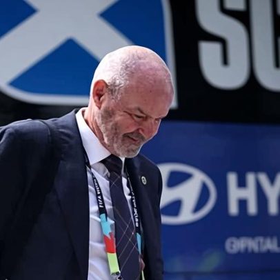 Steve Clarke deixa o cargo de técnico da Escócia após eliminação na Copa 2026