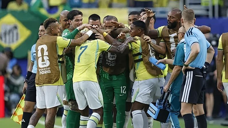 Seleção Brasileira se classificou para o mata-mata da Copa