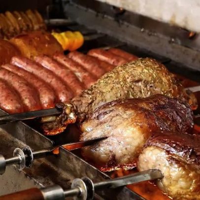 Copa em casa: erros que atrapalham o churrasco durante os jogos