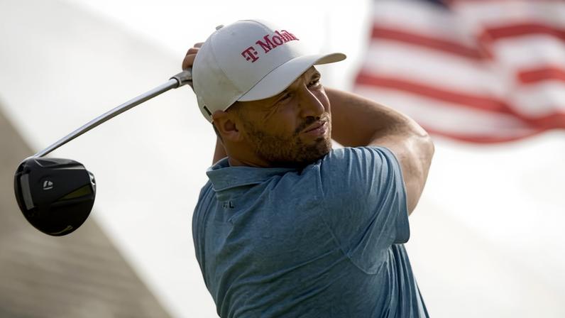 Wyndham Clark lidera o US Open antes da escuridão interromper a 1ª rodada