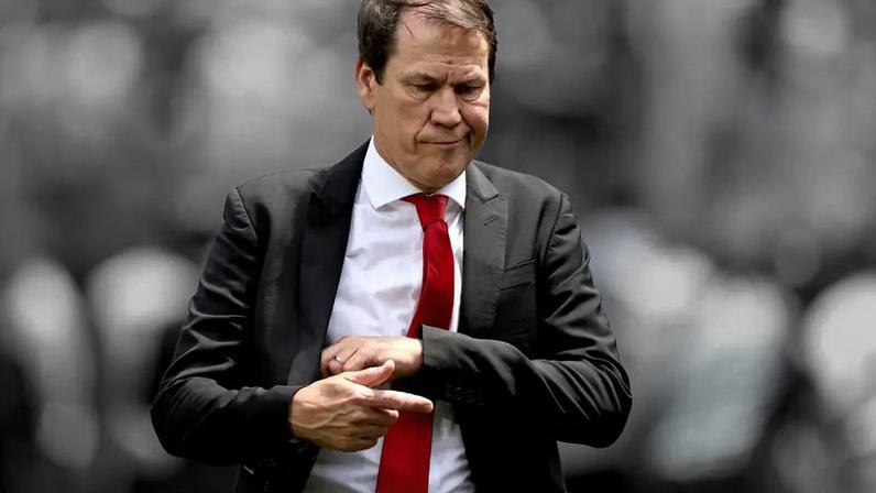 Técnico demonstrou insatisfação com o mau desempenho do setor ofensivo da seleção belga –
