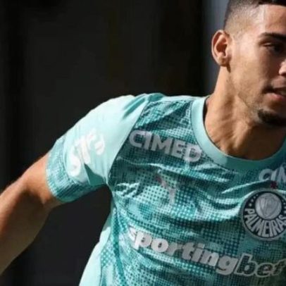Arthur retorna ao Palmeiras antes do prazo e integra lista de reapresentação