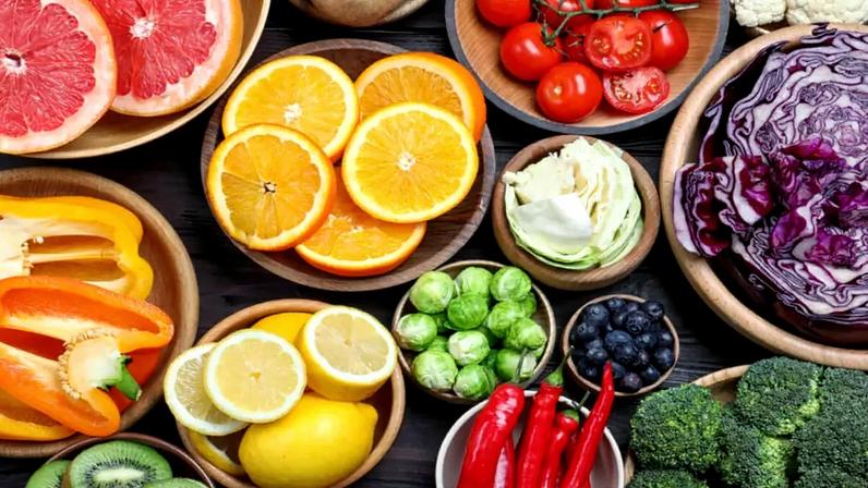 Alimentos ricos em vitamina C: conheça mais de 10 opções