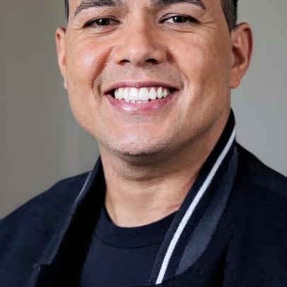 Festa de Santo Antônio em Ipojuca terá shows de Vitor Fernandes, Noara e Tayara