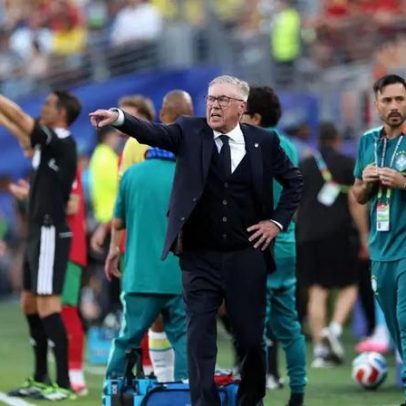 Após empate, Vinícius Júnior e Ancelotti comentam estreia do Brasil