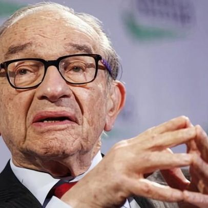 Alan Greenspan morre aos 100 anos, conforme relatos