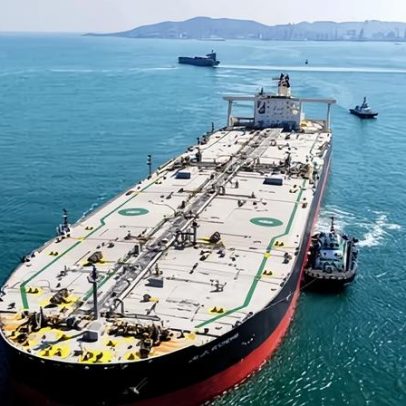 Preços do petróleo caem com esperanças de reabertura do Estreito de Hormuz