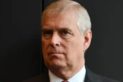 Auditoria revela que Andrew sublocou chalés do Royal Lodge