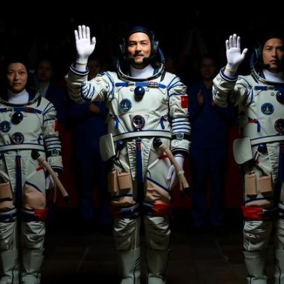 Missão Shenzhou-23 avalia efeitos do espaço no corpo humano por um ano