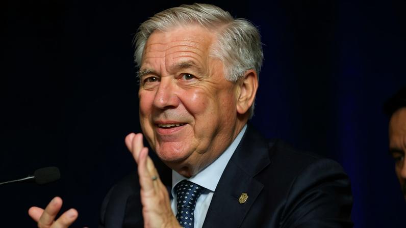 A psicologia concluiu: pessoas nascidas entre 1950 e 1960 não trabalham por vocação e lidam melhor com frustrações; técnico da Seleção Brasileira, Ancelotti nasceu em 1959.