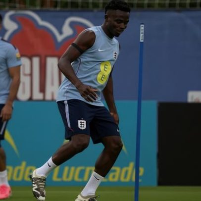 Saka joga com barreira de dor, diz Tuchel, com a Copa no horizonte