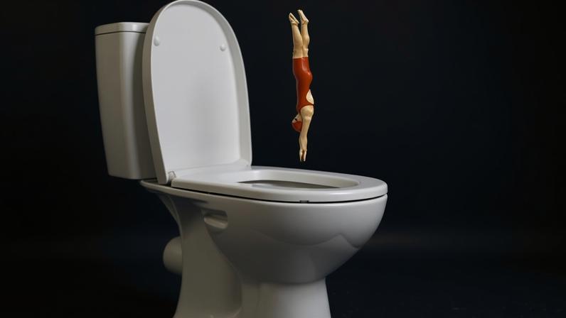 Por que surge vontade de urinar ao nadar e como lidar
