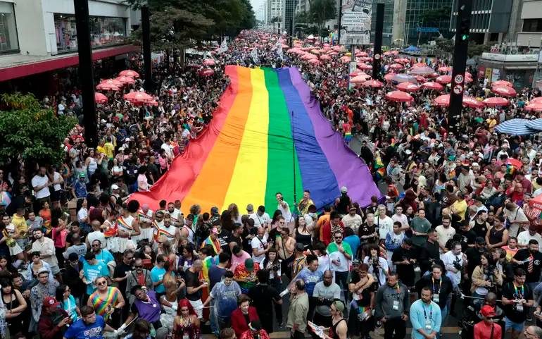 Parada LGBT+ e Marcha para Jesus em Corpus Christi: turismo de SP agradece