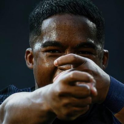 Endrick é elogiado pela imprensa internacional após gol na vitória do Brasil
