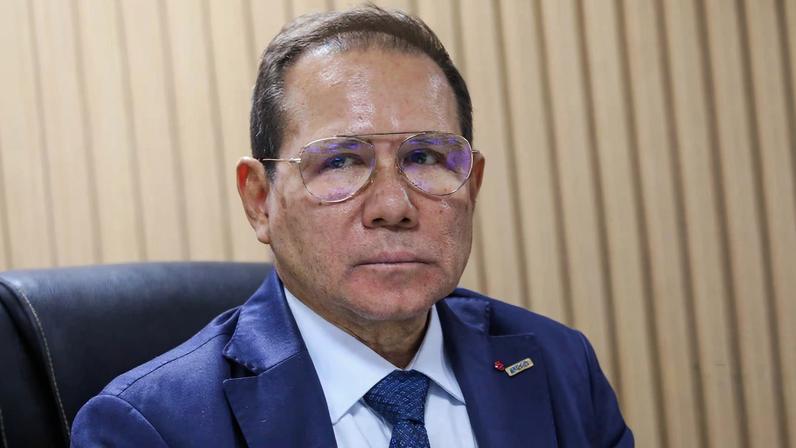 Nelson Antônio de Souza vai falar sobre a atual situação do Banco de Brasília