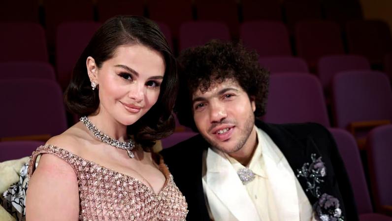 Mãe de Benny Blanco sugeriu casamento com Selena Gomez antes do namoro