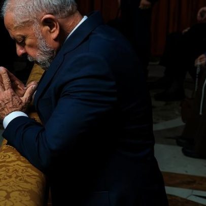 PT mira eleitores evangélicos; distância em relação a Lula aumenta
