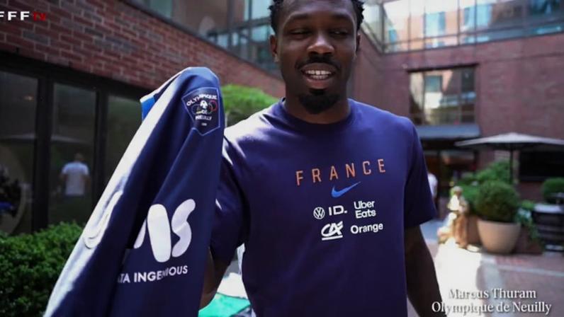 Estrelas da França retornam às camisas de seus primeiros clubes
