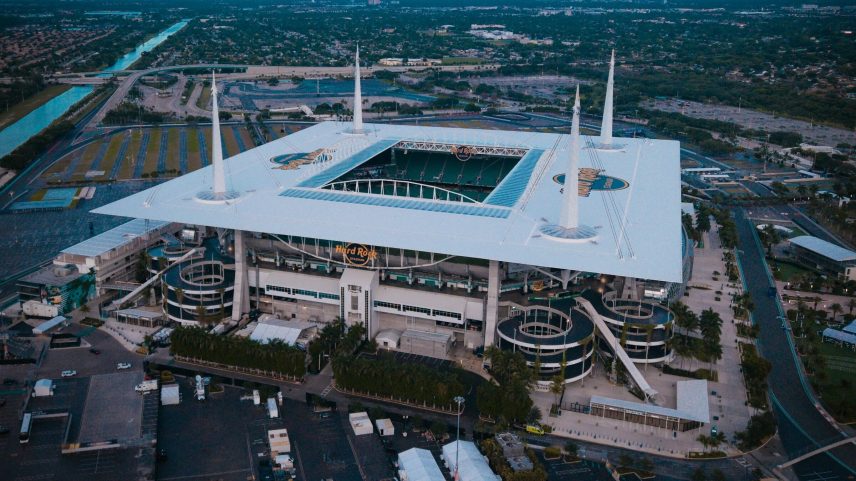 Hard Rock Stadium foi inaugurado em 1987