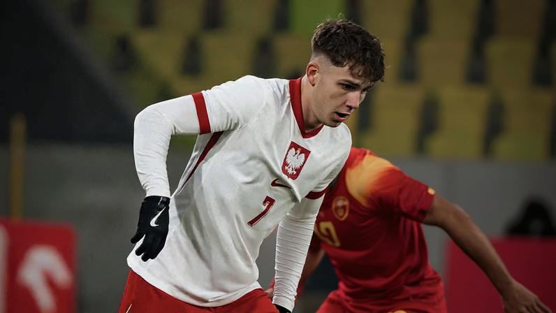 Oskar Pietuszewski é considerado uma das promessas do futebol polonês