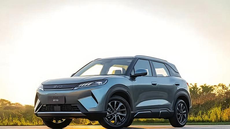 BYD lança SUV compacto híbrido plug-in flex por R$ 149.990