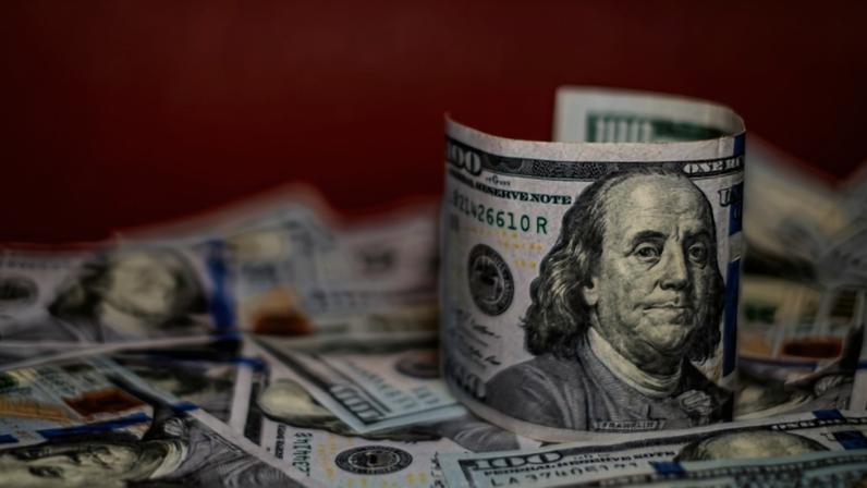 Imagem de notas de dólar dos EUA - Metrópoles