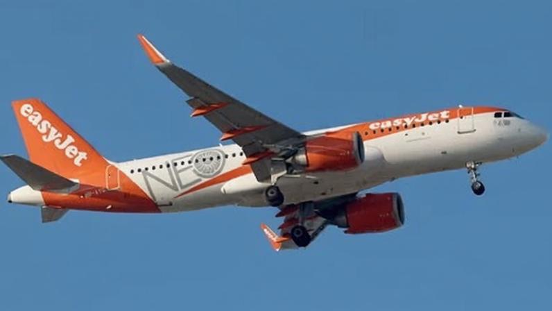 EasyJet negocia com Castlelake após recusar oferta de £4,9 bi