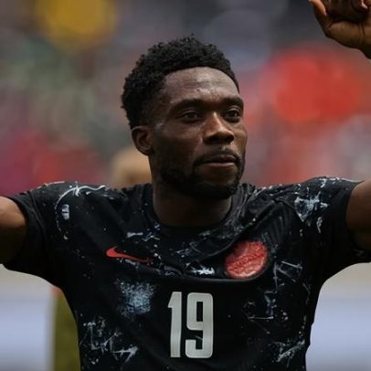 Retorno de Alphonso Davies ilumina marco histórico do Canadá na Copa do Mundo
