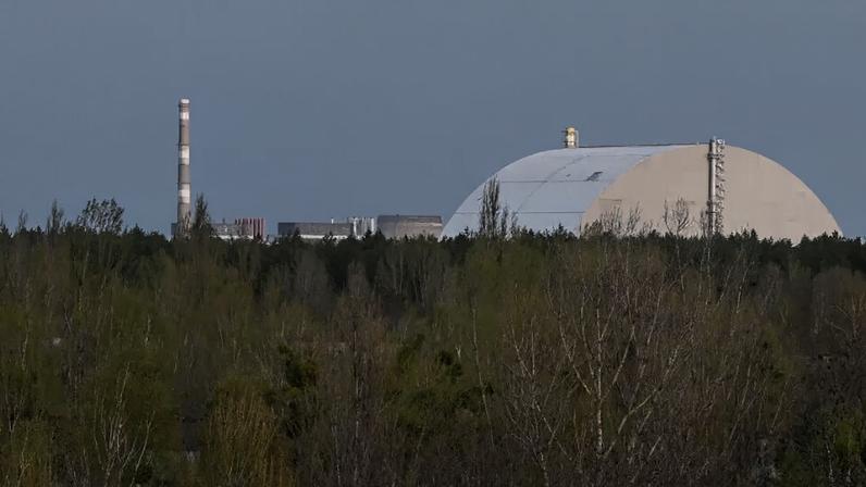 Local de contenção da usina de Chernobyl, onde um depósito de combustível nuclear foi atingido por um ataque russo, neste domingo, 7 de junho.